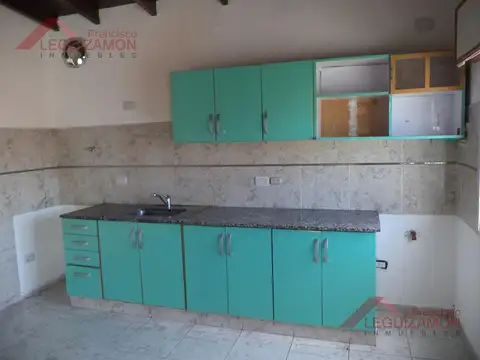 Departamento en Alquiler en El Palomar, $ 650.000