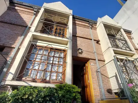 Depto Tipo Casa en Venta de 4 ambientes