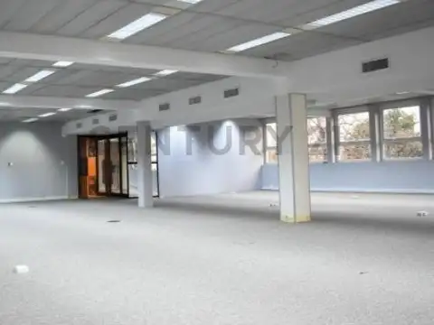 Oficina en Alquiler en Villa Ballester, USD 3.112
