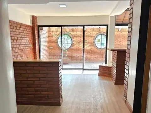 Departamento en Alquiler de 5 ambientes