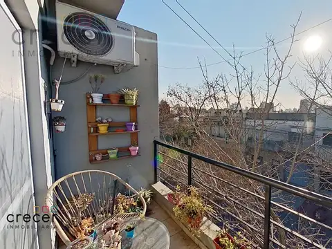 venta departamento de 2 ambientes con doble balcón y cochera- Villa Pueyrredon