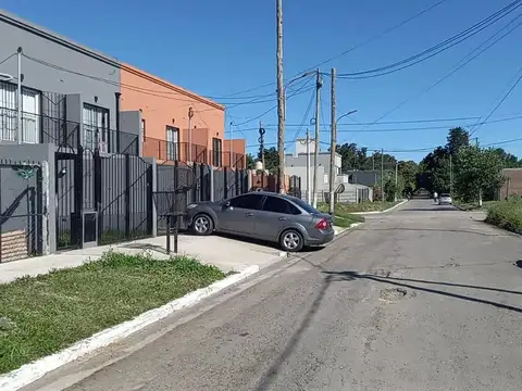 Lote en venta 346 m2. Ezeiza.