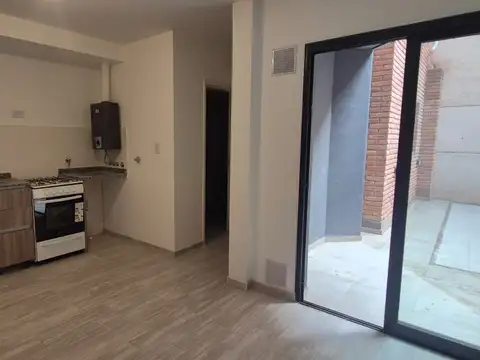 Av. Colon 1100, Piso PB