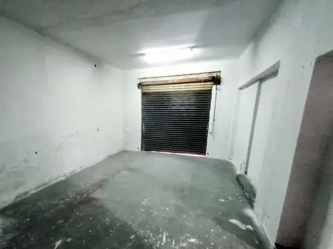 Galpon en Alquiler en Sarandi, $ 850.000