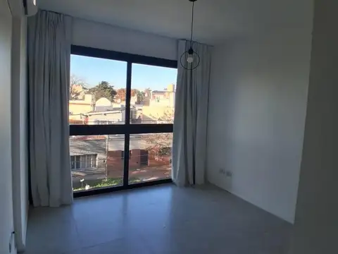 Departamento en Alquiler en El Palomar, $ 1.200.000