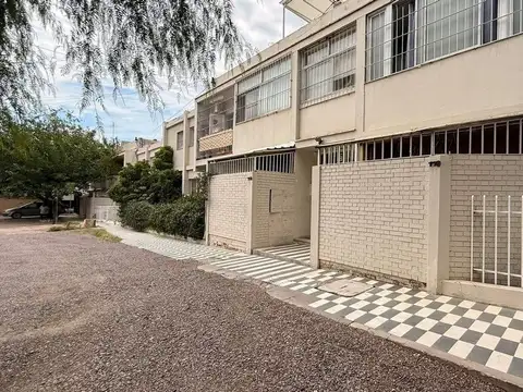 Departamento en venta 3 dormitorios Sexta Sección