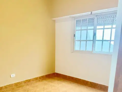 Depto Tipo Casa en Alquiler de 2 dormitorios