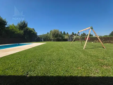 Casa 5 ambientes con 3 baños