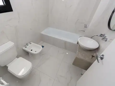 Departamento 4 ambientes con 3 baños