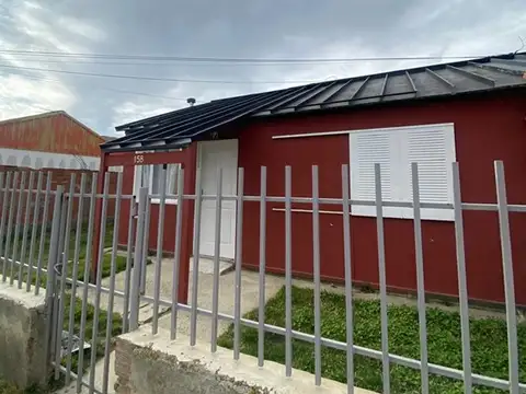 CASA EN VENTA - RIO GALLEGOS