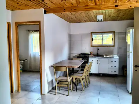 Casa 4 ambientes con 1 baño