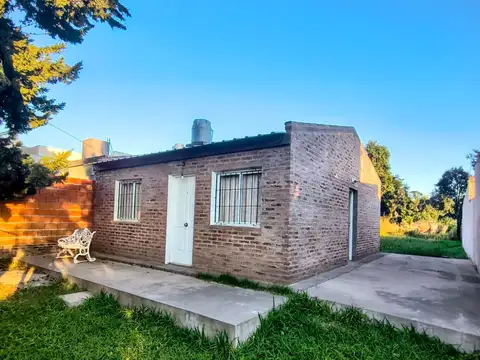 Bazán y Bustos 900
