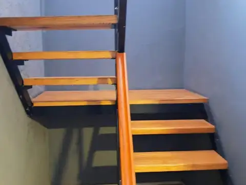 Depto Tipo Casa en Venta en Banfield, USD 89.000