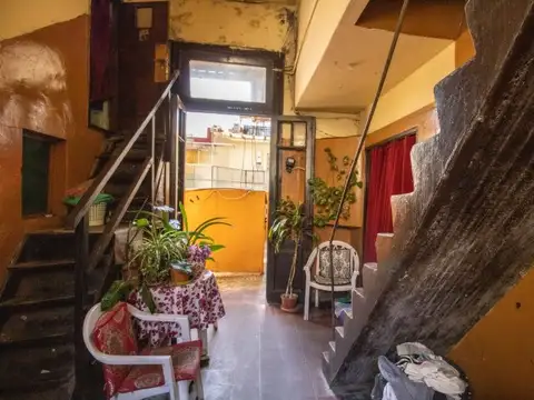 Quintino Bocayuva 100 , Piso 0