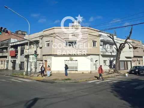 Casa en Alquiler 50 años