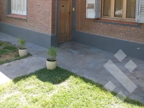 Avenida Rivadavia 631