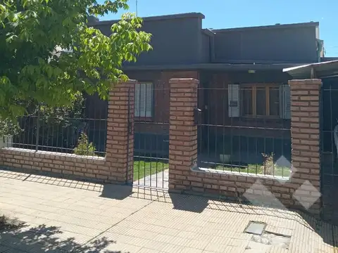 Casa en Cinco Saltos