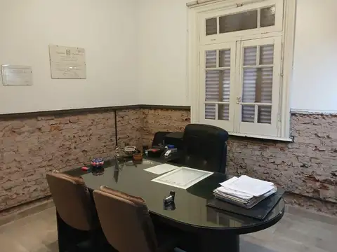 Oficina en Alquiler 35 años