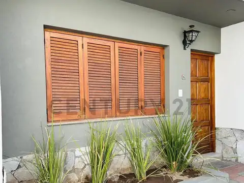 Casa en Venta en Mendoza, USD 165.000