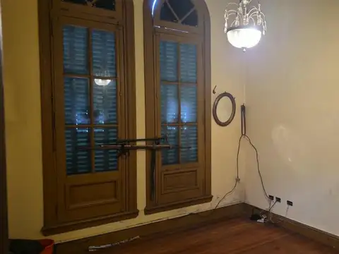 Depto Tipo Casa en Venta 70 años