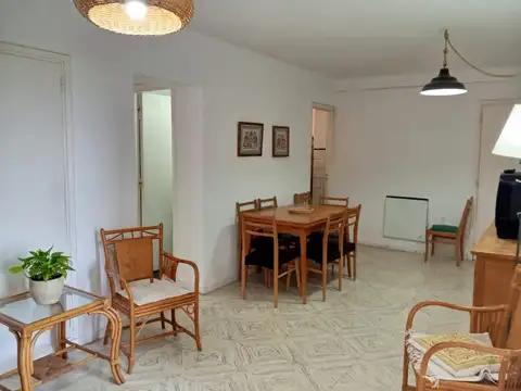 Av. Juan B. Justo 600, Piso 2