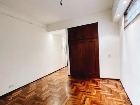 Departamento en Venta en Olivos Vias/Maipu, USD 63.800