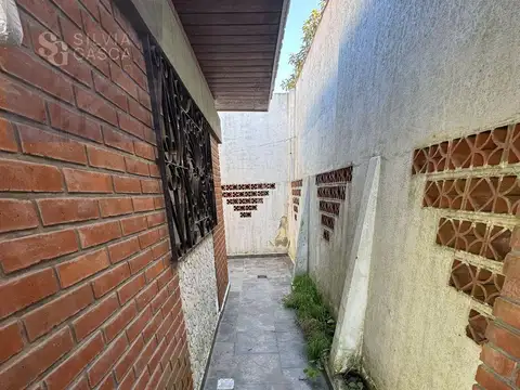 Depto Tipo Casa en Venta de 4 dormitorios