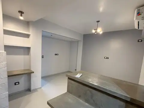 San Nicolás 2000, Piso 5