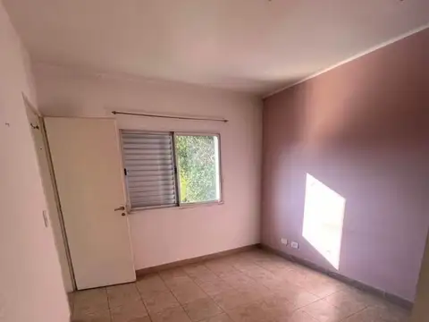 alquilo 2 ambientes 2do x escalera