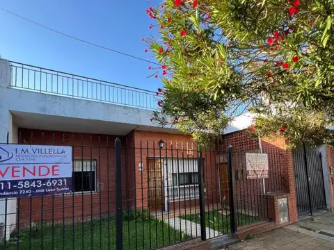 Casa 3 ambientes con 1 baño