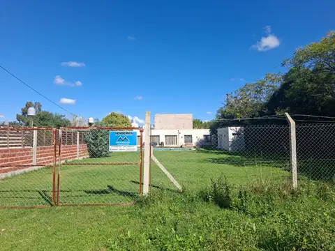 Casa - Venta - Argentina, DOMSELAAR - MISTRAL 86