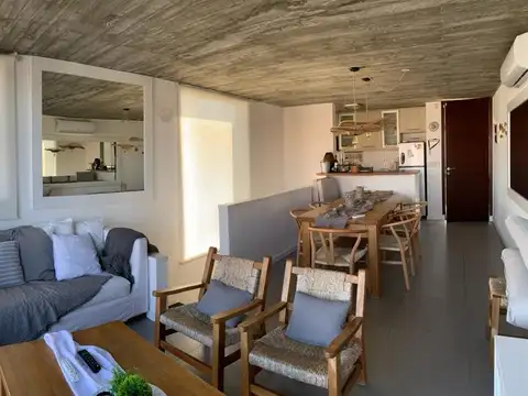 Departamento en Venta en Montoya, USD 460.000