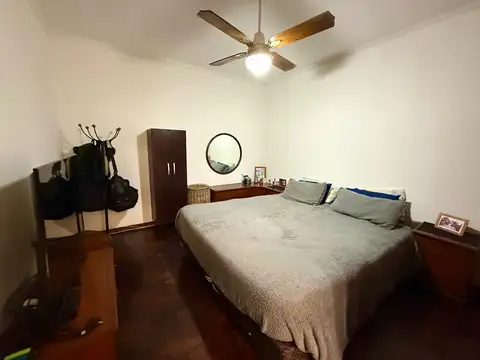 Depto Tipo Casa en Venta en Bernal Oeste, USD 41.000