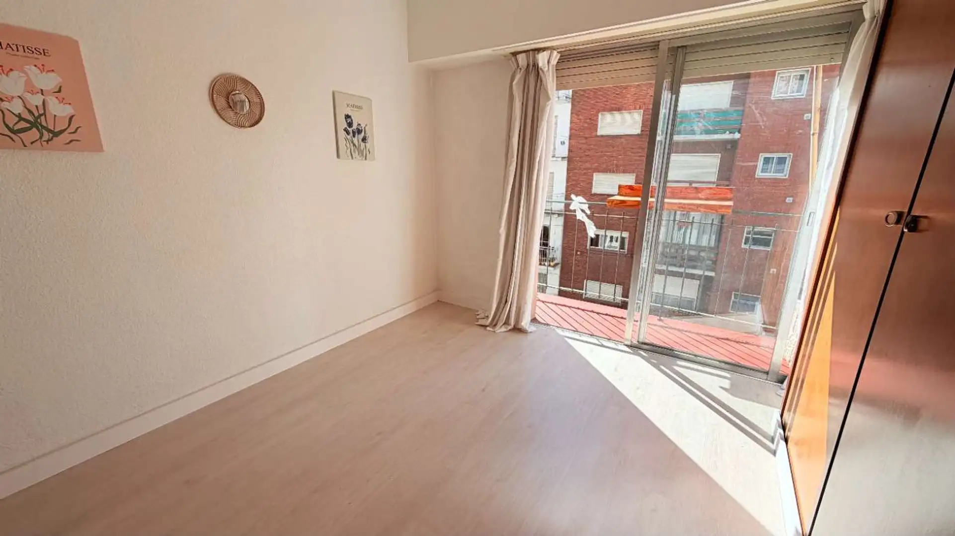 Venta monoambiente divisible balcón Macrocentro