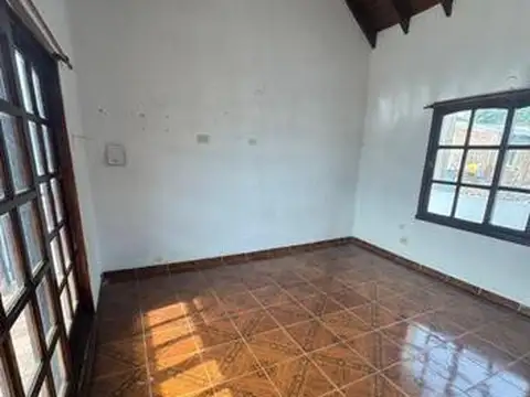 Oportunidad: Dos viviendas en un lote (Casa PB + Depto PA)
