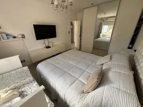 Depto Tipo Casa en Venta de 1 dormitorio