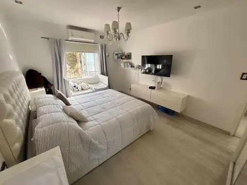 Depto Tipo Casa en Venta de 2 ambientes