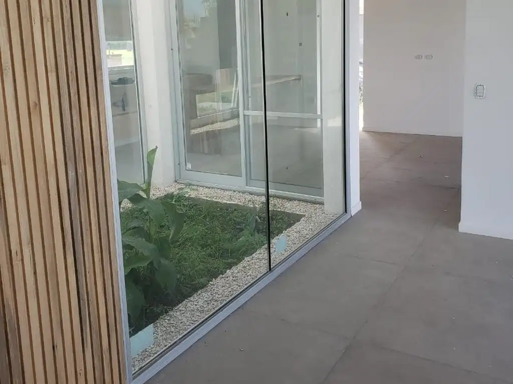 Casa en Venta en Puertos - Barrio Ceibos