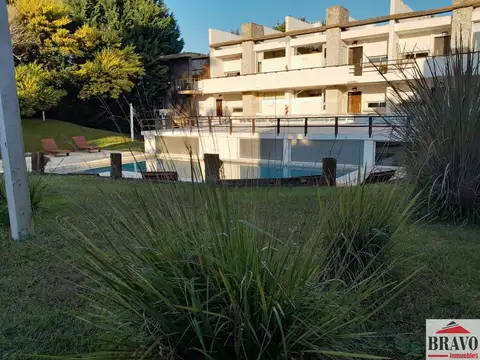 Departamento en venta c/ cochera en Las Gaviotas