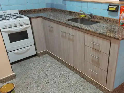 Casa tipo PH 3 amb, patio y cochera