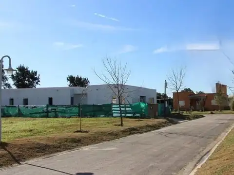 Terreno en Venta 20  mts Frente