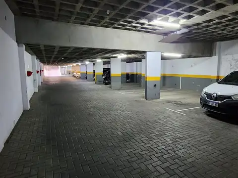 ALQUILER / VENTA COCHERA EN CENTRO DE CORDOBA