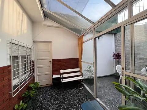 Casa 3 amb. con Quincho Apto Crédito - Gerli Lanús