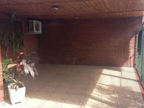 Casa en Venta en Lanus Oeste, USD 95.000
