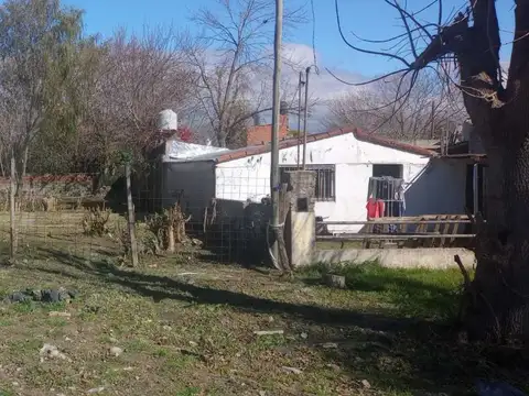 3 entre 110 y 112 Punta Lara