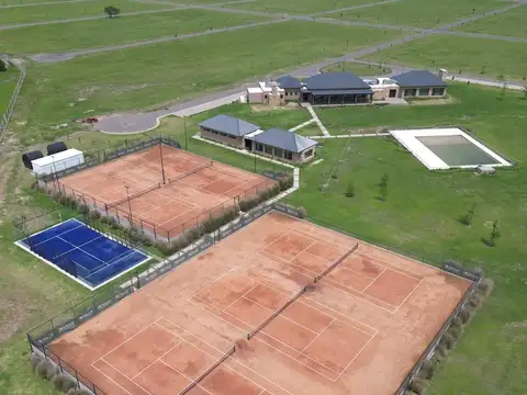 Terreno en Venta 20  mts Frente