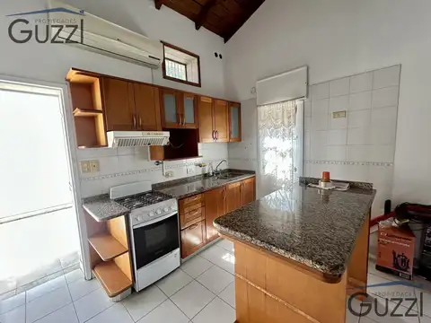 Depto Tipo Casa en Venta 40 años
