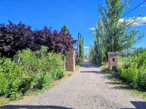 TERRENO AMPLIO APTO DESARROLLO - RESIDENCIAL