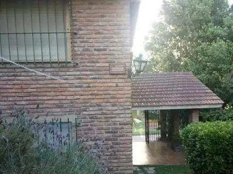 Depto Tipo Casa en Venta de 3 ambientes