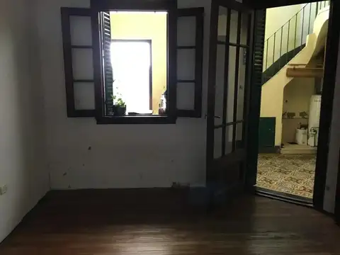 Depto Tipo Casa en Alquiler en Paternal, $ 980.000